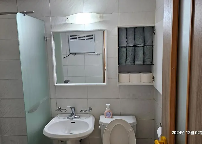 Hongdae Residence-2 1min From Hongik Uni Station Exit #1 Apartment Seoul